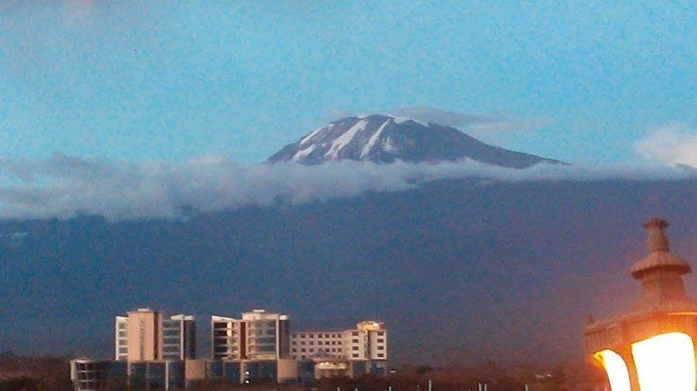 Osy Grand Hotel Moshi Kilimanjaro Tanzania Ngoại thất bức ảnh